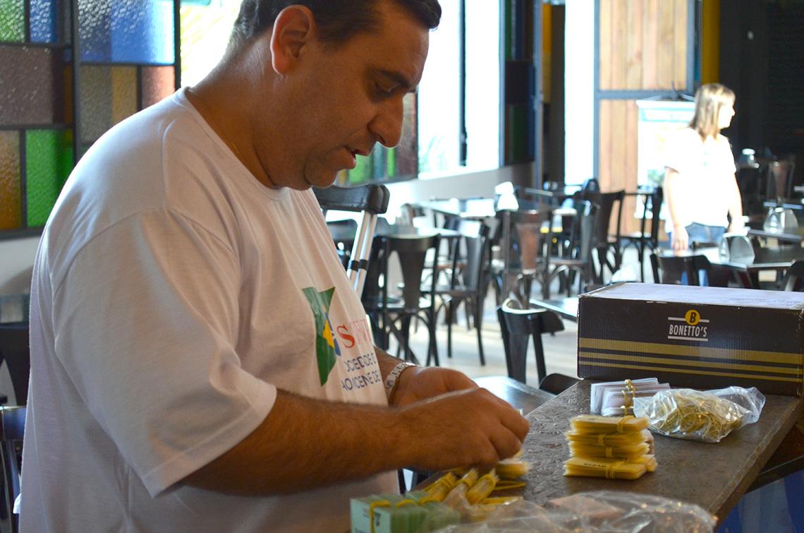 Feijoada beneficente Vila Vicentina