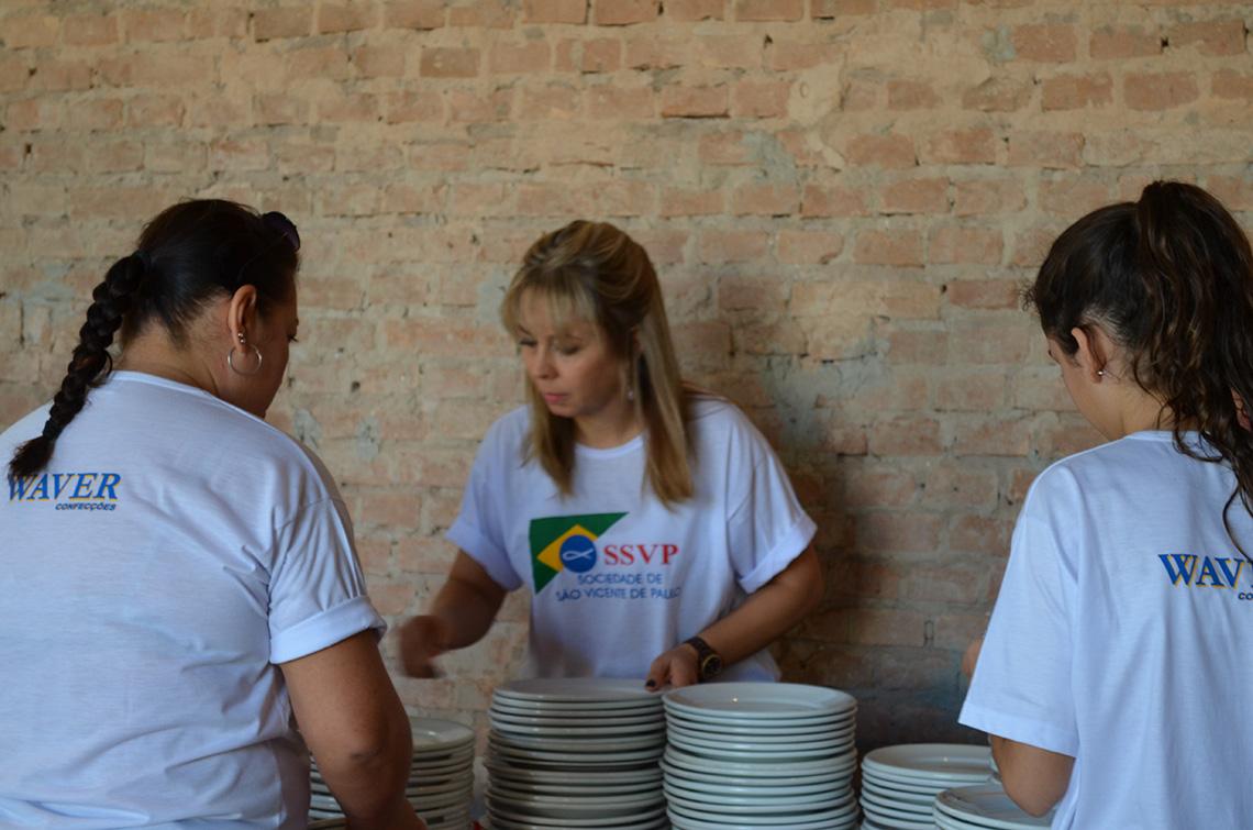Feijoada beneficente Vila Vicentina